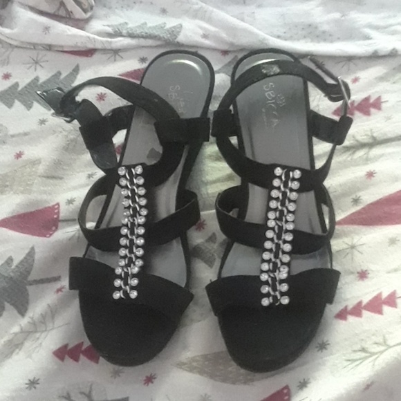 Shoes - Picture 1 of 1